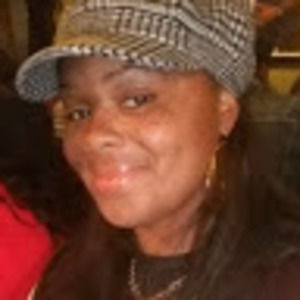 Meet your Posher, Denisha